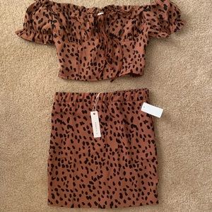 Spotted print two-piece set